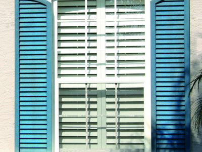 Klappladen-Naxos.indd