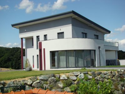 Oesterreich-Einfamilienhaus-Garten-